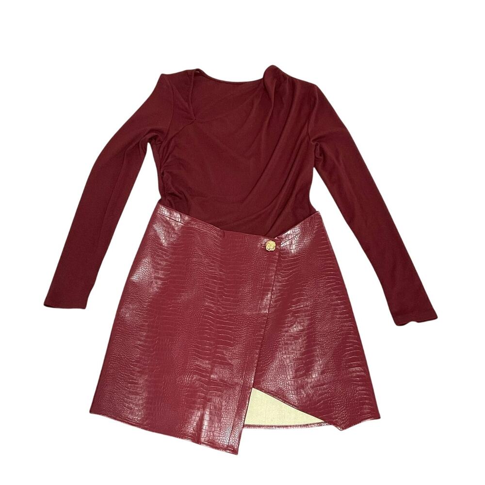 NWT Commense Red Faux Leather Paneled Knit Mini Dress Size Large Asymmetric Neck - Picture 3 of 8